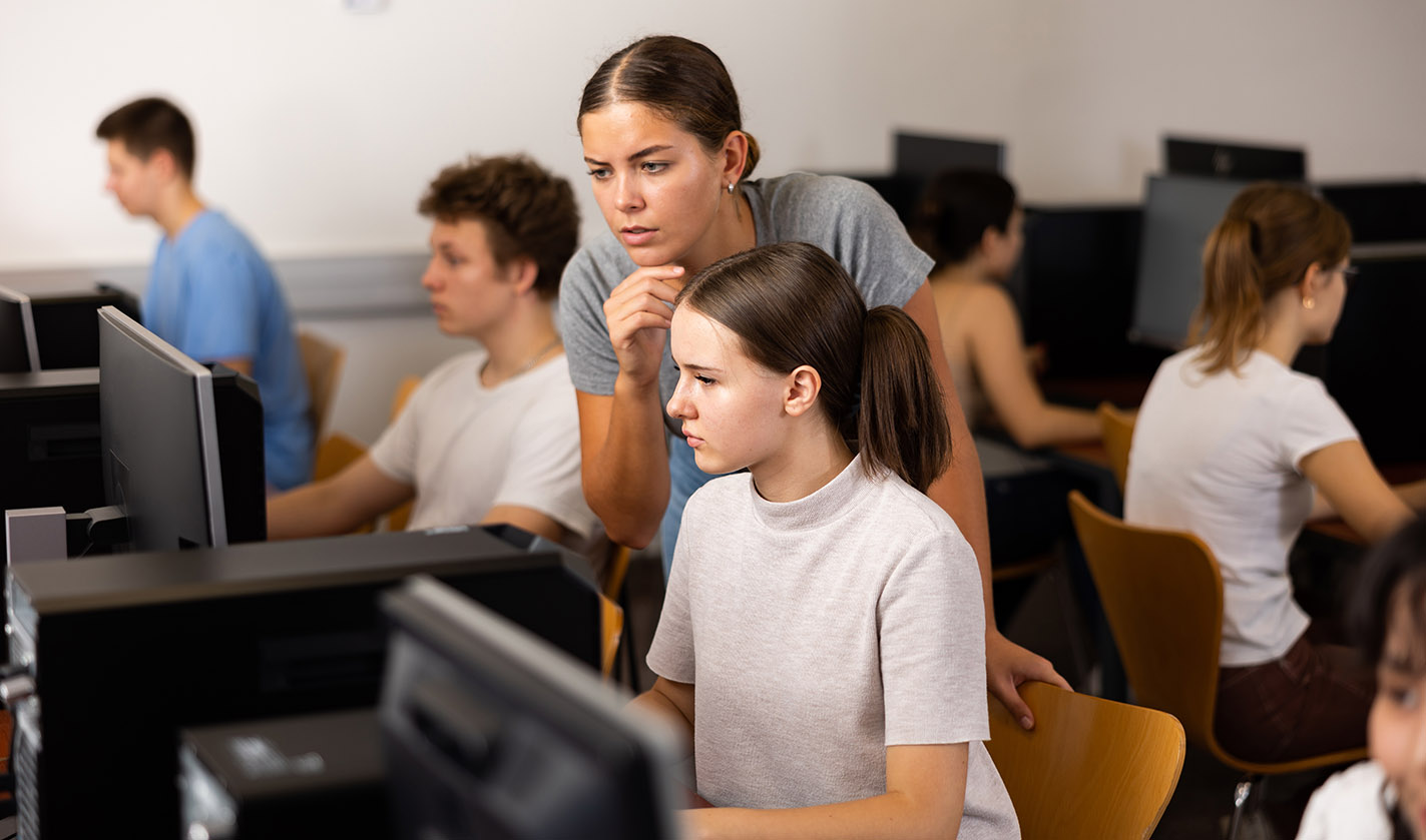 Fundación BBVA Provincial, CIE UCAB y Fe y Alegría se unen para formar a jóvenes emprendedores
