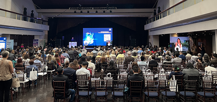 Fundación BBVA Provincial estuvo presente en el Simposio de Responsabilidad Social Empresarial 2023